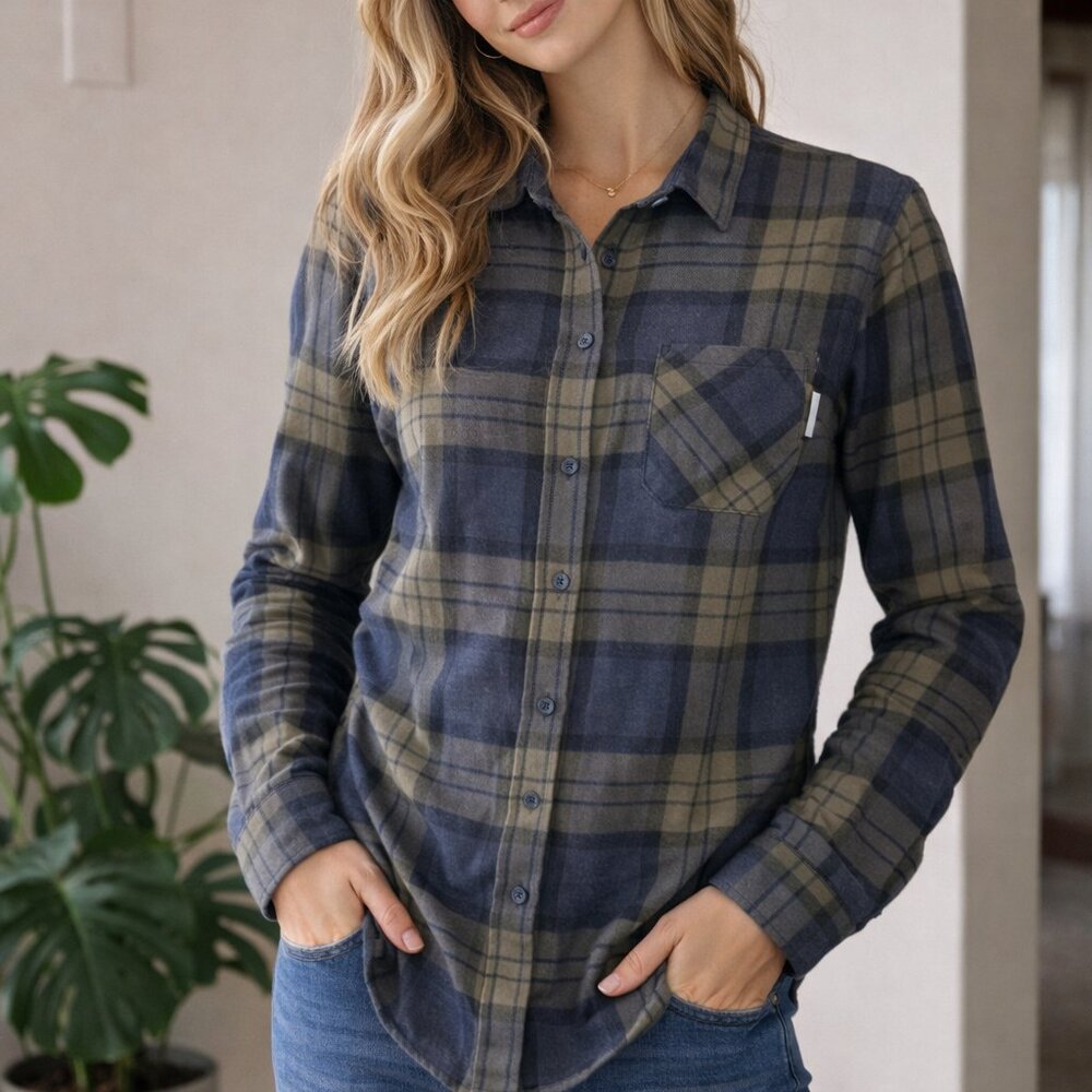 Marmot Scotch Plaid Blue Green Button Up Long Sleeve